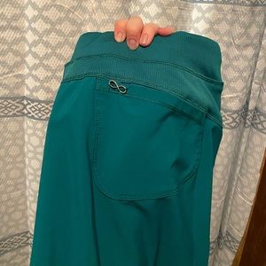 Cherokee infinity scrub pants